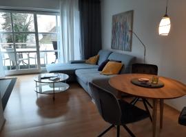 Haus Seeblick mit PKW-Stellplatz am Haus, hotel v destinaci Überlingen