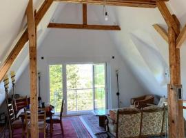 Über den Dächern von Koblenz - Aussichts-Wohnung Naturpark Rheinblick, ruhig, zentrumsnah, Sport-Pool, hotel a Coblenza