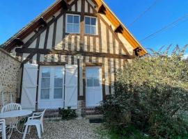 La Grange Chevrefeuille, hotel u gradu Rueil-la-Gadelière