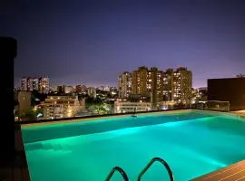 Dzain 1 - PISCINA -Gym- Cochera - Parrilla- Playromm- cercania Garrahan, favaloro, Britanico