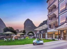 Lanshan Moon Resort, hotel a Yangshuo