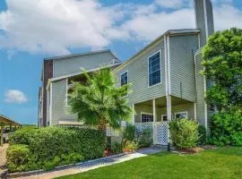 East End Galveston 2-story / 2-bedroom Townhome