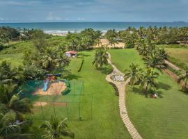 Royal Orchid Beach Resort & Spa, Utorda Beach Goa, отель в Уторде