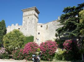 Torre Sangiovanni Albergo e Ristorante da Rosary, hotell i Todi