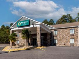 Quality Inn Phenix City Columbus: Phenix City şehrinde bir otel
