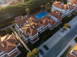 T3 Caravelas, hotel in Casal da Lagoa Seca