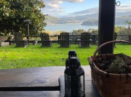 Casa rural Castro de Frádigas, con vistas al mar en Pantín, hotel cerca de Playa Pantín, Valdoviño