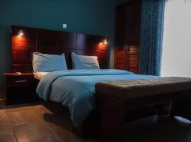 LIEBE HOTEL โรงแรมในยาอุนเด