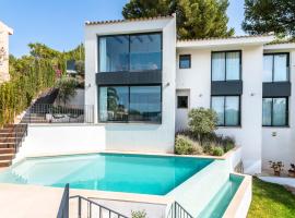 3009 - Luxurious new villa in quiet area in Costa de la Calma, cottage in Costa de la Calma
