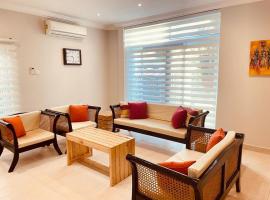 Green Court Serviced Apartments, apartment in Accra