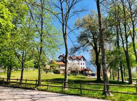 Hotel Al Prato, hotel v destinaci Tonezza del Cimone