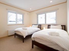 Ruby Chalet, hotel di Kutchan