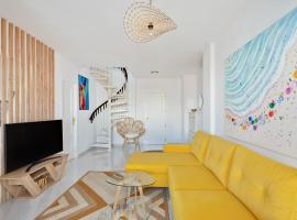 Apartamento La Fiesta, 250 m to the sea plus swimming pool