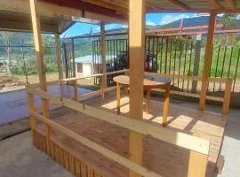 Casa con vista a valle de Dota y zona cafetalera