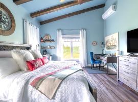 Back Home Bed and Breakfast, Bed & Breakfast in Membertou