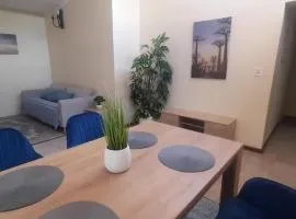 Impala Suite -Entire Unit- 2 bedroom with 1 ensuite bathroom