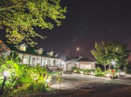 Sunyang Village Dome Caravan, glamping site in Jeju