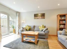 East Havers, hotel with parking in Alnwick