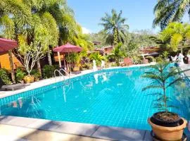 Palmthien Pool Villa Aonang