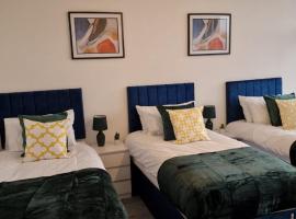 Flitwick Luxury Apartment - Sleeps 4, hotel v destinaci Flitwick