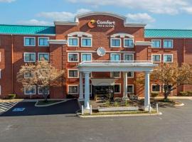 Comfort Inn & Suites, hotell i Brentwood