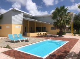 The Julianadorp Villas, hotel with pools in Willemstad