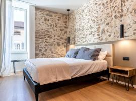 The Place - Only Self Check-in - No Reception, bed & breakfast a Trento