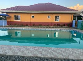 Scarlett Resorts-Pangasinan, Philippines, hotel cu piscine din Bugallon