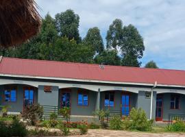 Pross Residence, casa de campo em Masindi