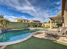 Sun-Dappled Goodyear Home Fire Pit, Pool, Patio, villa i Liberty