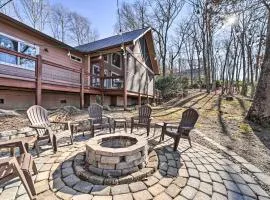 Glenville Serenity Lodge with Lake Views!