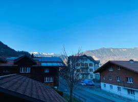 Family Home - 3 Bedroom - 30, hotell i Wilderswil