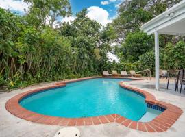 Kamitzis Compound with Heated Pool, hôtel spa à Fort Lauderdale