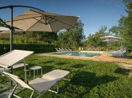 Agriturismo Serpanera, property with onsen in Sarnano