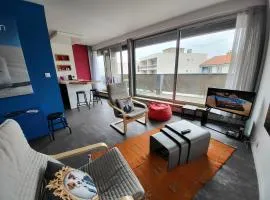 loft avec parking et terrasse