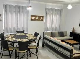 Apartamentos Amplo a 200m da Praia da Enseada Rio N egro Guaruja 8 pessoas