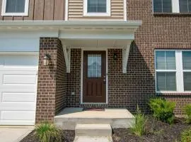 1392 Soaring Way Brand new construction in well-kept HOA community