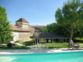 Domaine de Bel Air Carpe Diem, Hotel in Tizac-de-Curton