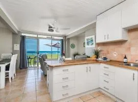 Absolute Beachfront Apartment 8B