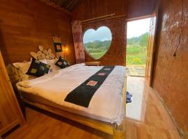 Lý Đành Homestay, homestay in Quản Bạ