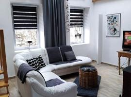 Ferienhaus Laux, hotel v destinaci Weiskirchen