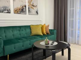 Luxury City Studios, hotel em Curtea de Argeş