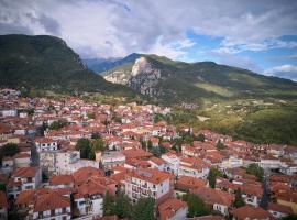 Olympus Mediterranean Boutique Hotel: Litóchoron şehrinde bir otel