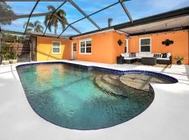 Clearwater Cabana - Gorgeous Home with Heated Pool