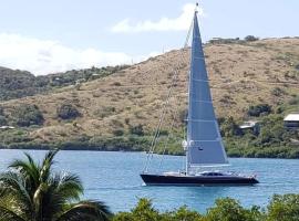 FUNSEA WATER VIEW APT with INFINITY POOL AVAILABLE, hotel v destinaci Culebra