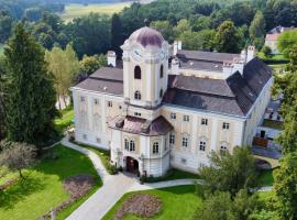 Schlosshotel Rosenau Superior, hotell i Schloss Rosenau