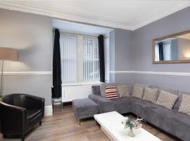 City Centre Large Luxury Rooms Free Parking, hotel di Gateshead