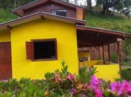 Chalé Limoeiro á 15 minutos de Gonçalves MG