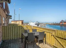 2 Bedroom Awesome Home In Glesborg