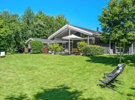 Amazing Home In Gilleleje With Wifi And 4 Bedrooms